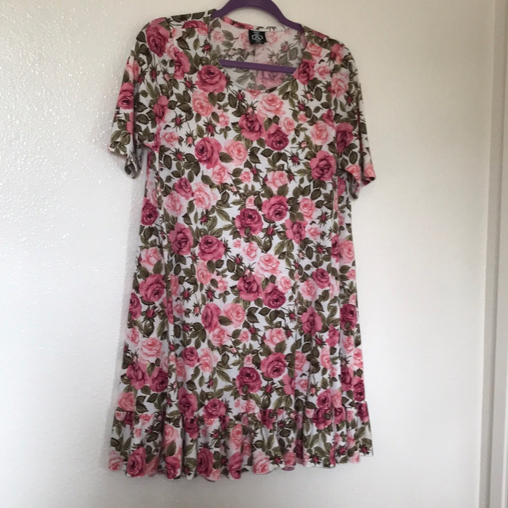 Agnes and Dora Large Top